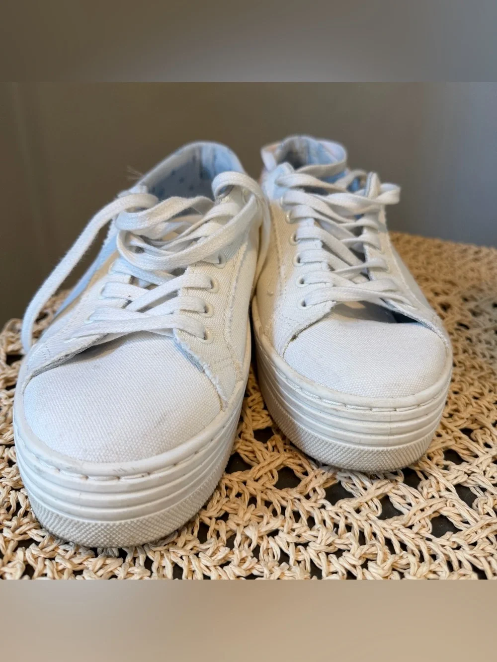 Chiara Ferragni White Canvas Sneakers with Pink Heel Tab